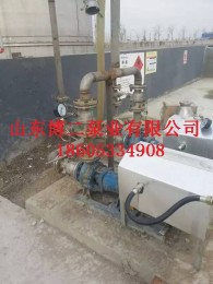 化工(gōng)泵使用現場